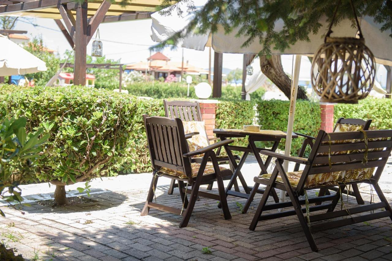 Hotel Papanikolaou Ierissós Esterno foto