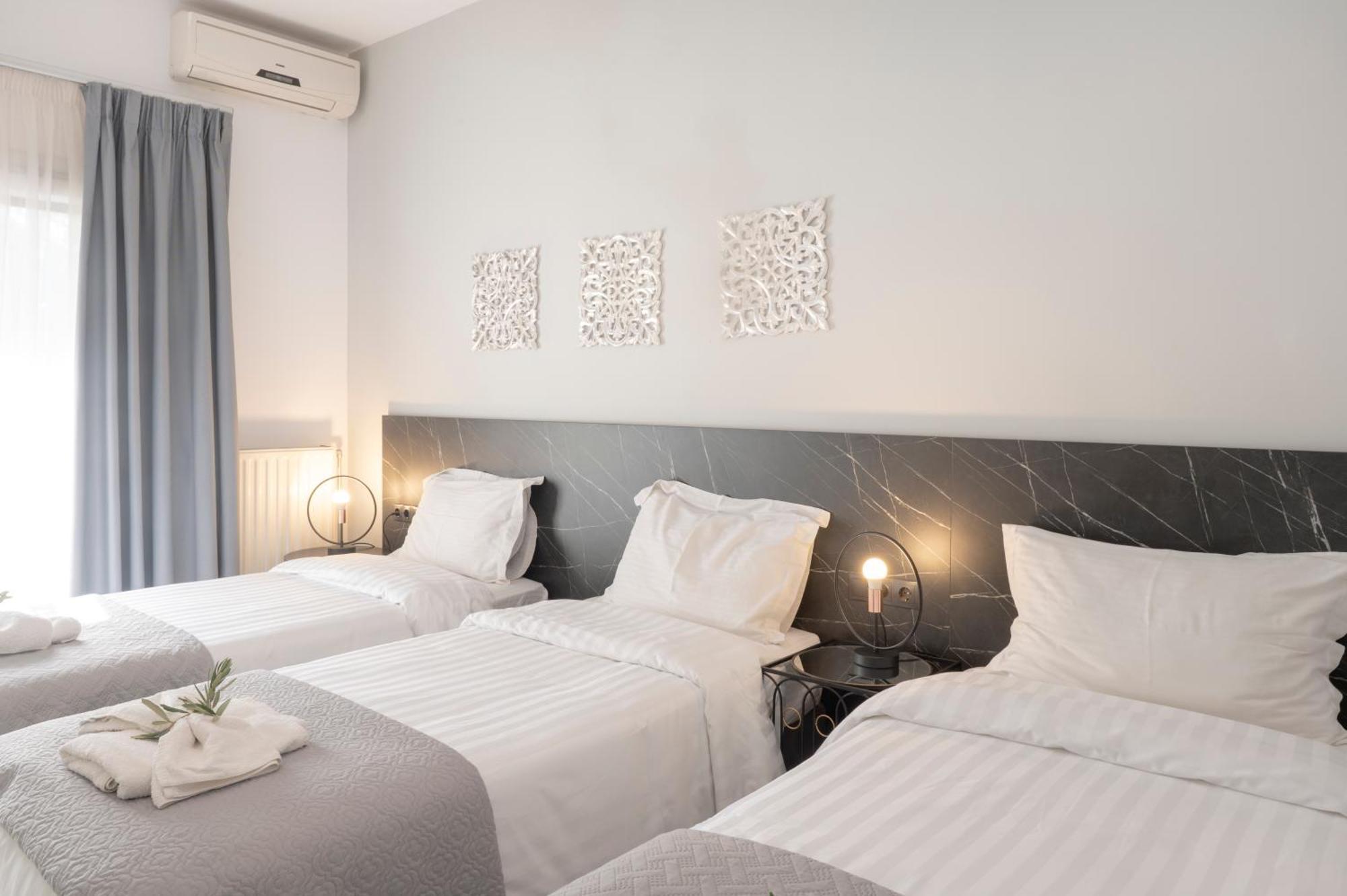Hotel Papanikolaou Ierissós Esterno foto